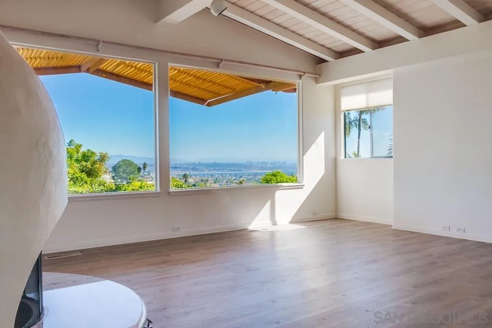 1145 La Jolla Rancho Road, La Jolla