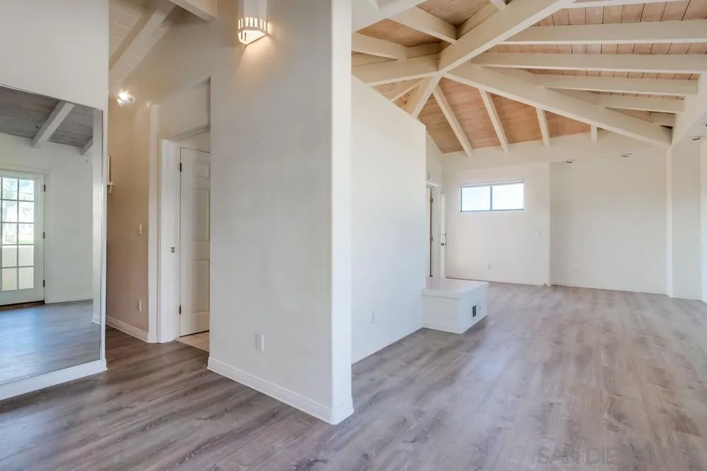 1145 La Jolla Rancho Road, La Jolla