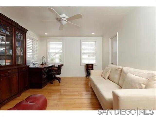 7335 Draper Avenue, La Jolla