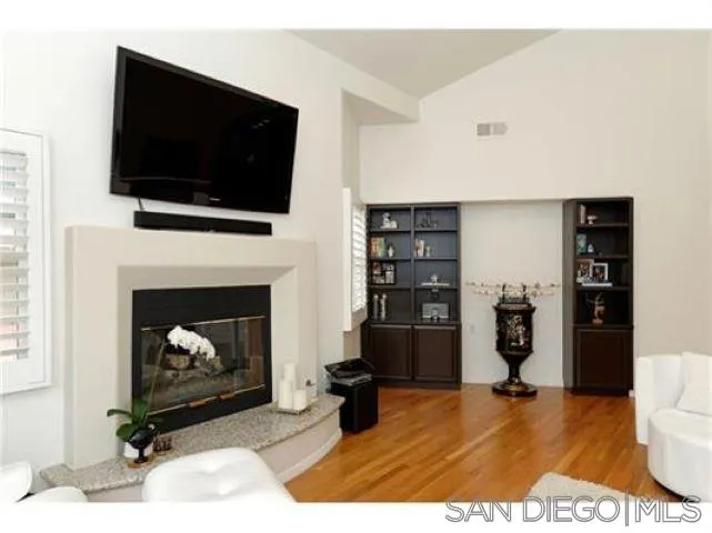 7335 Draper Avenue, La Jolla