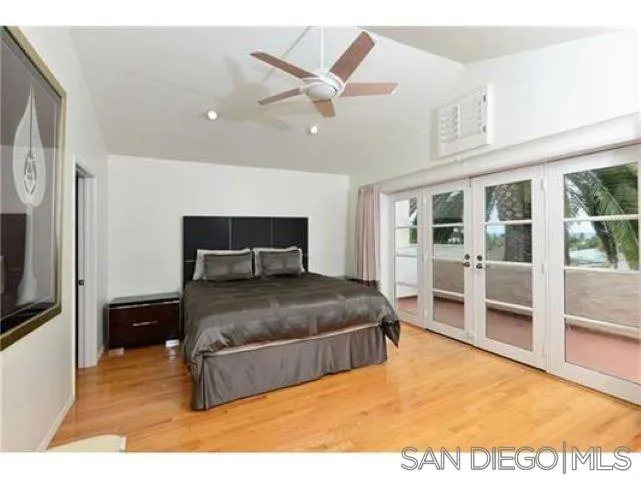 7335 Draper Avenue, La Jolla