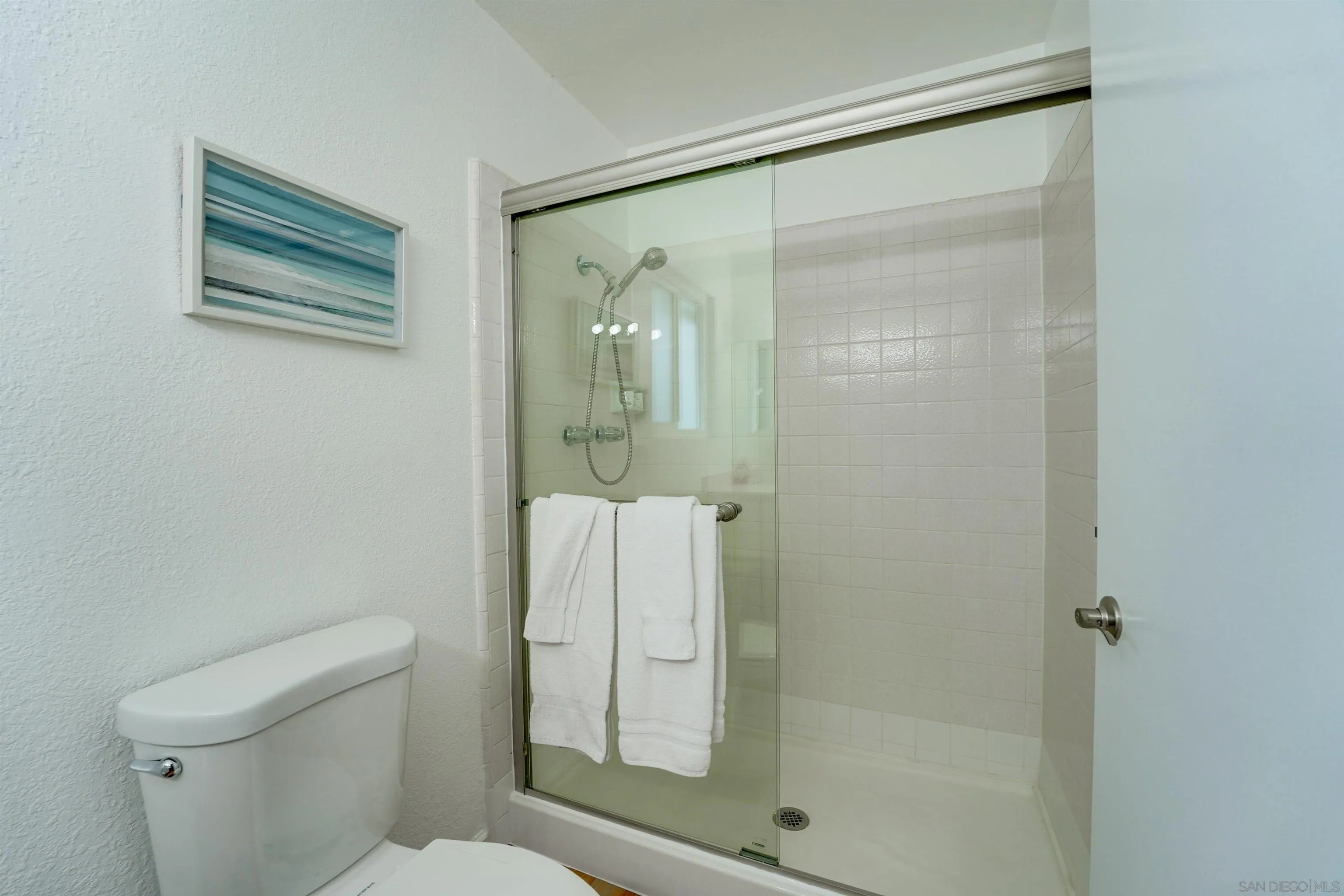 8229 El Paseo Grande