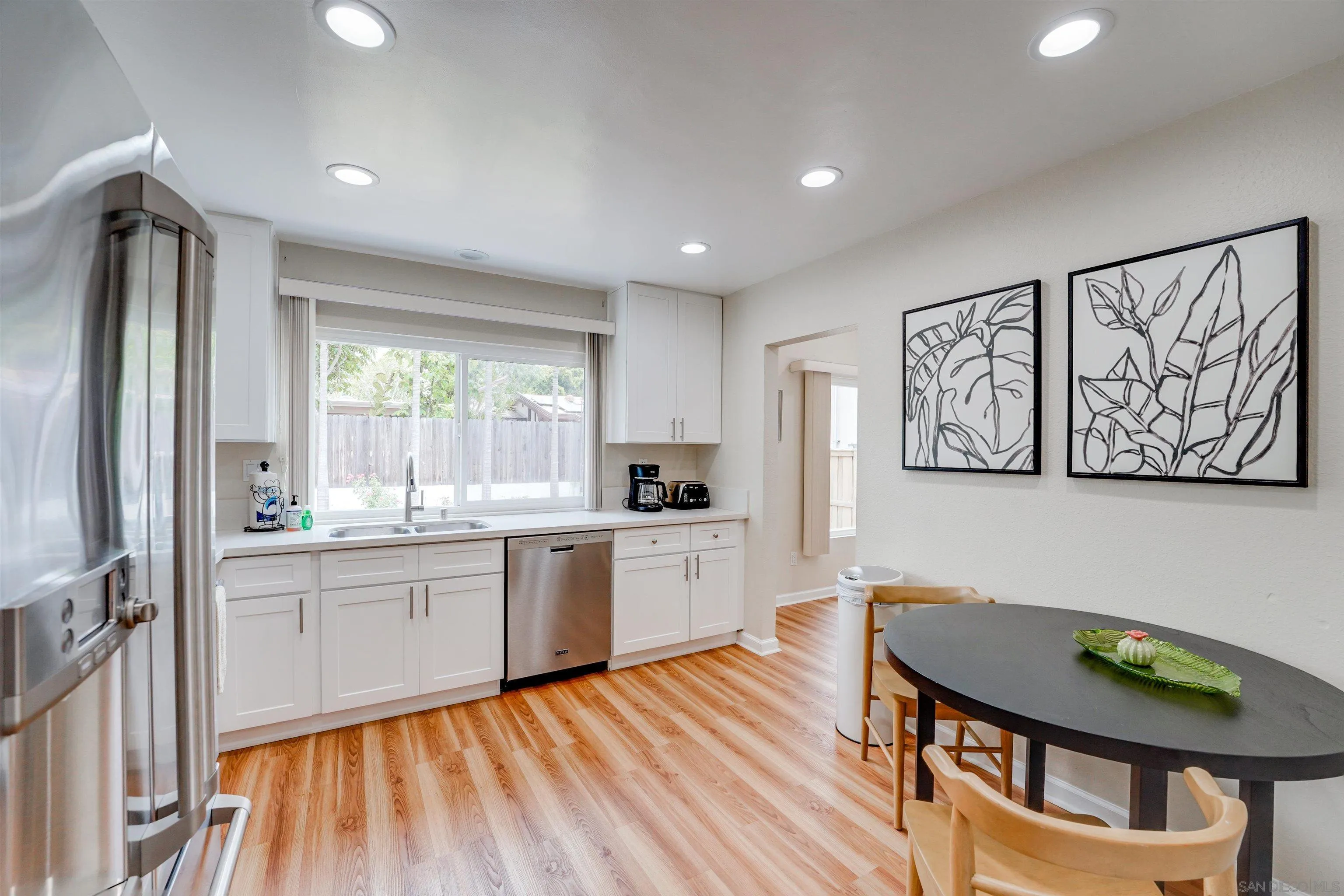 8229 El Paseo Grande