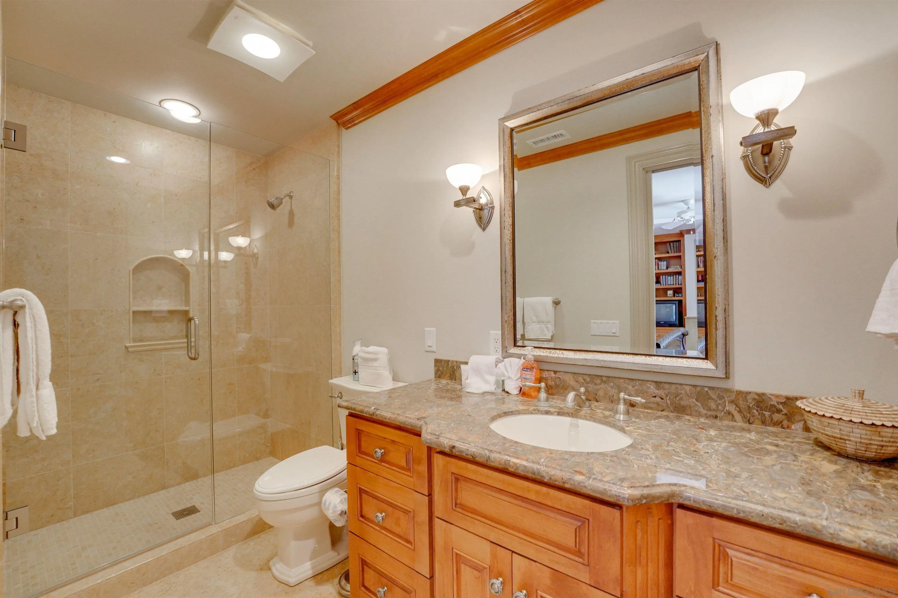 6010 Camino De La Costa