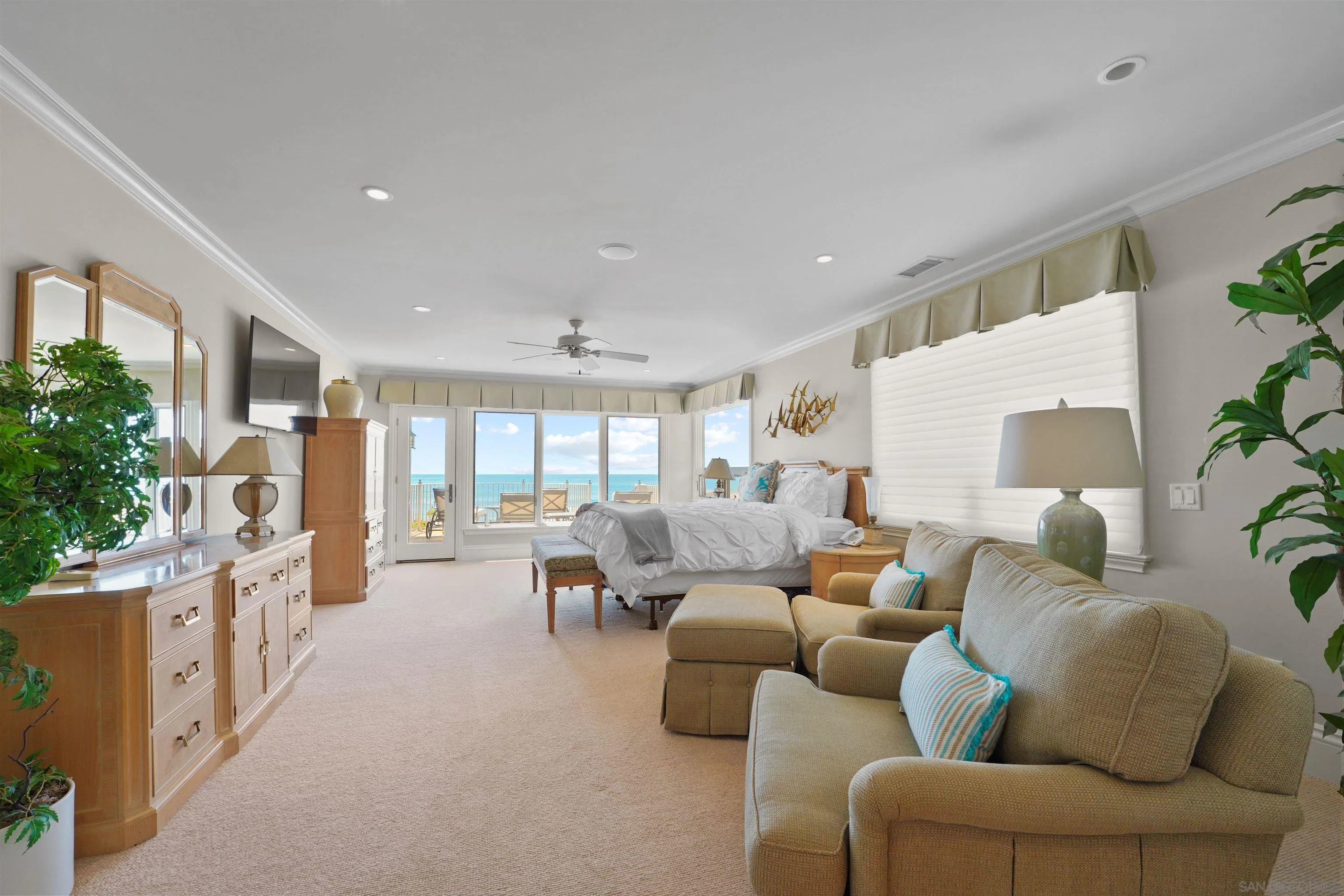 6010 Camino De La Costa