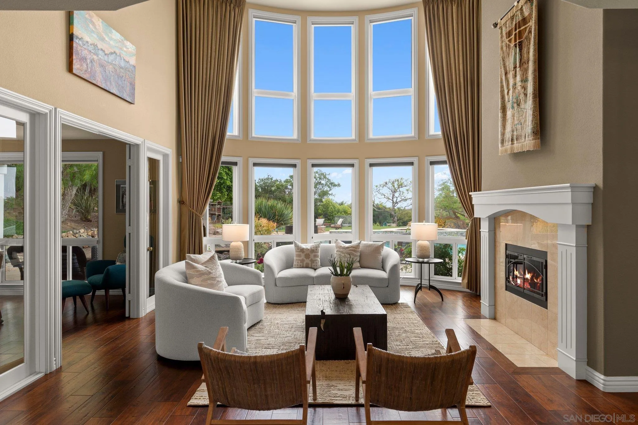521 Latigo Row