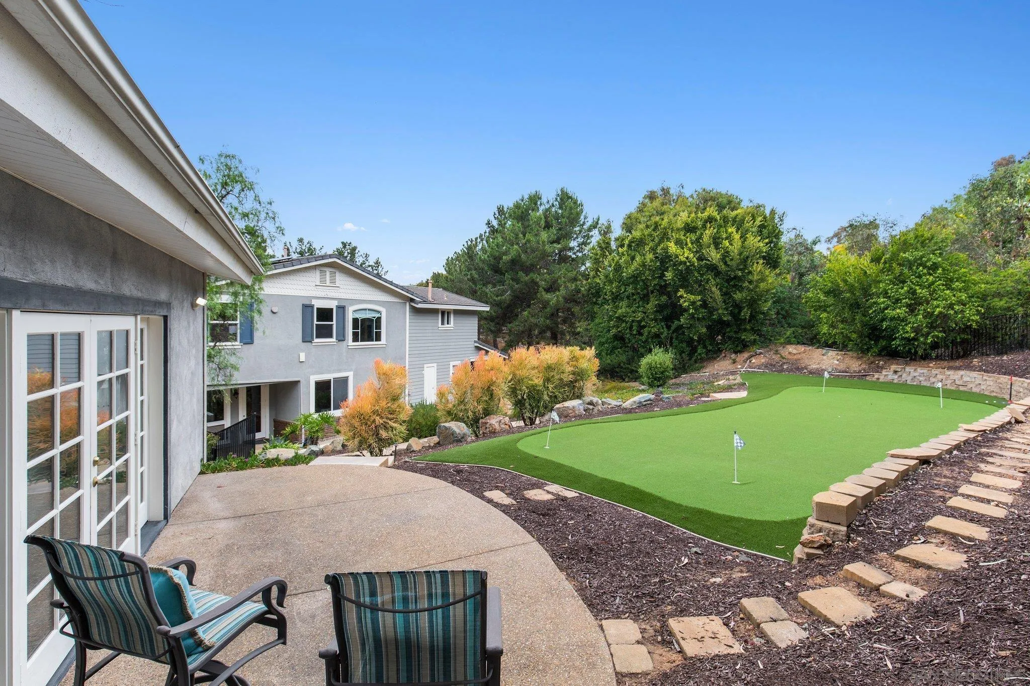 521 Latigo Row