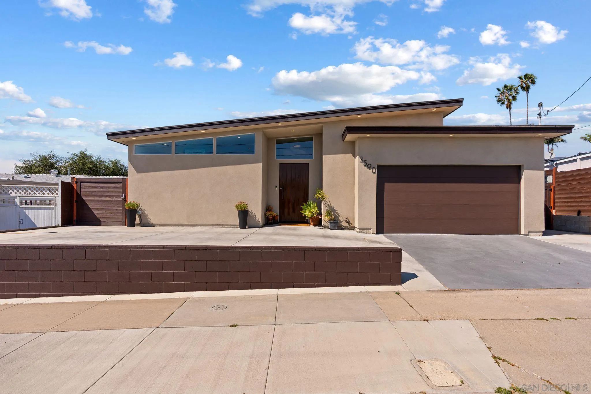 3590 Chasewood Dr.
