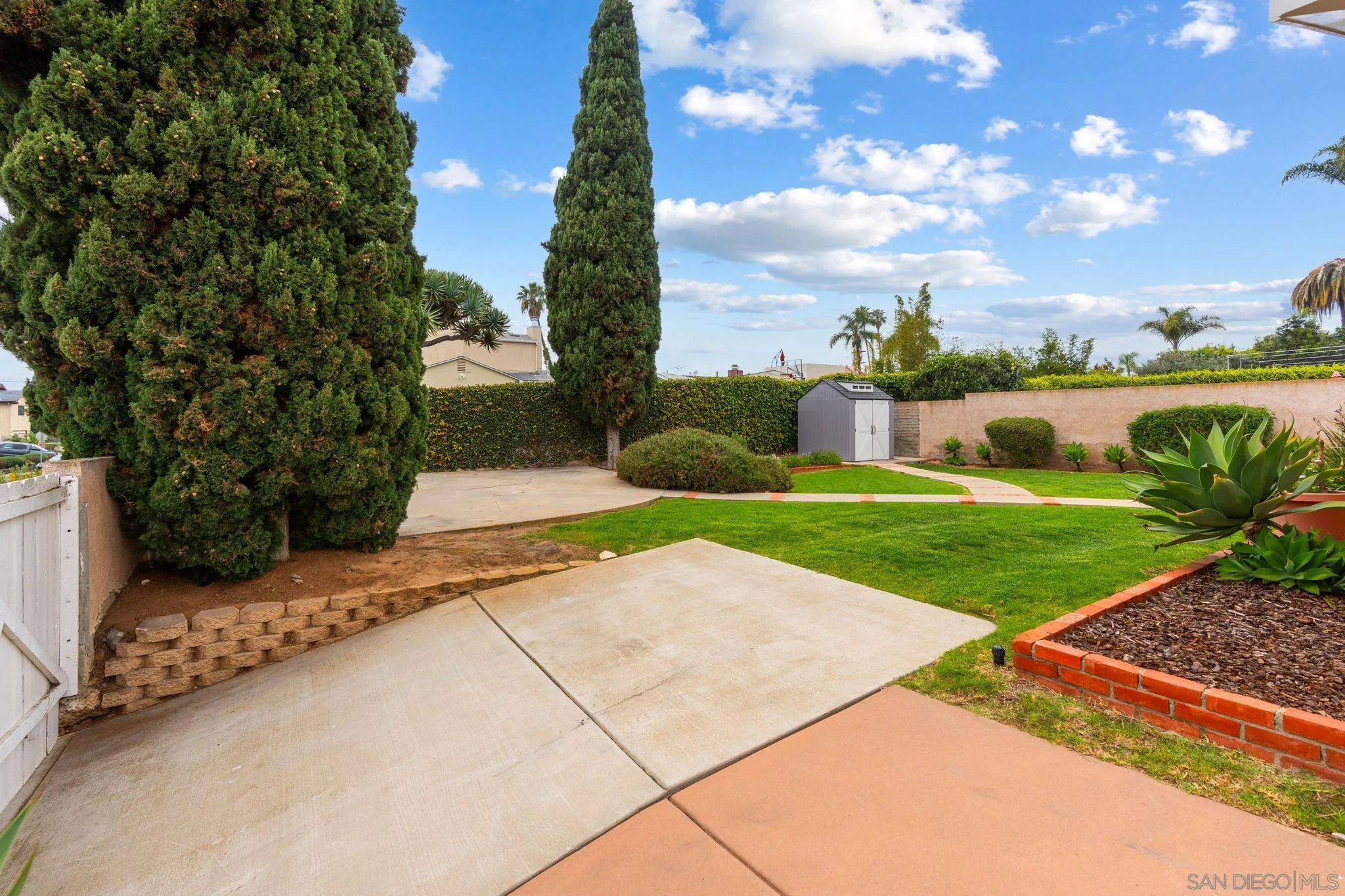 2604 Grandview Street