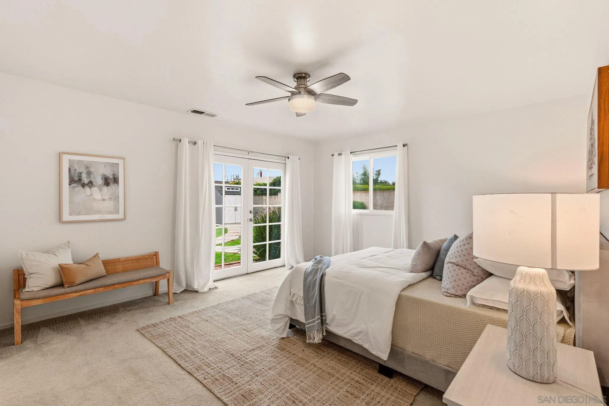 2604 Grandview Street