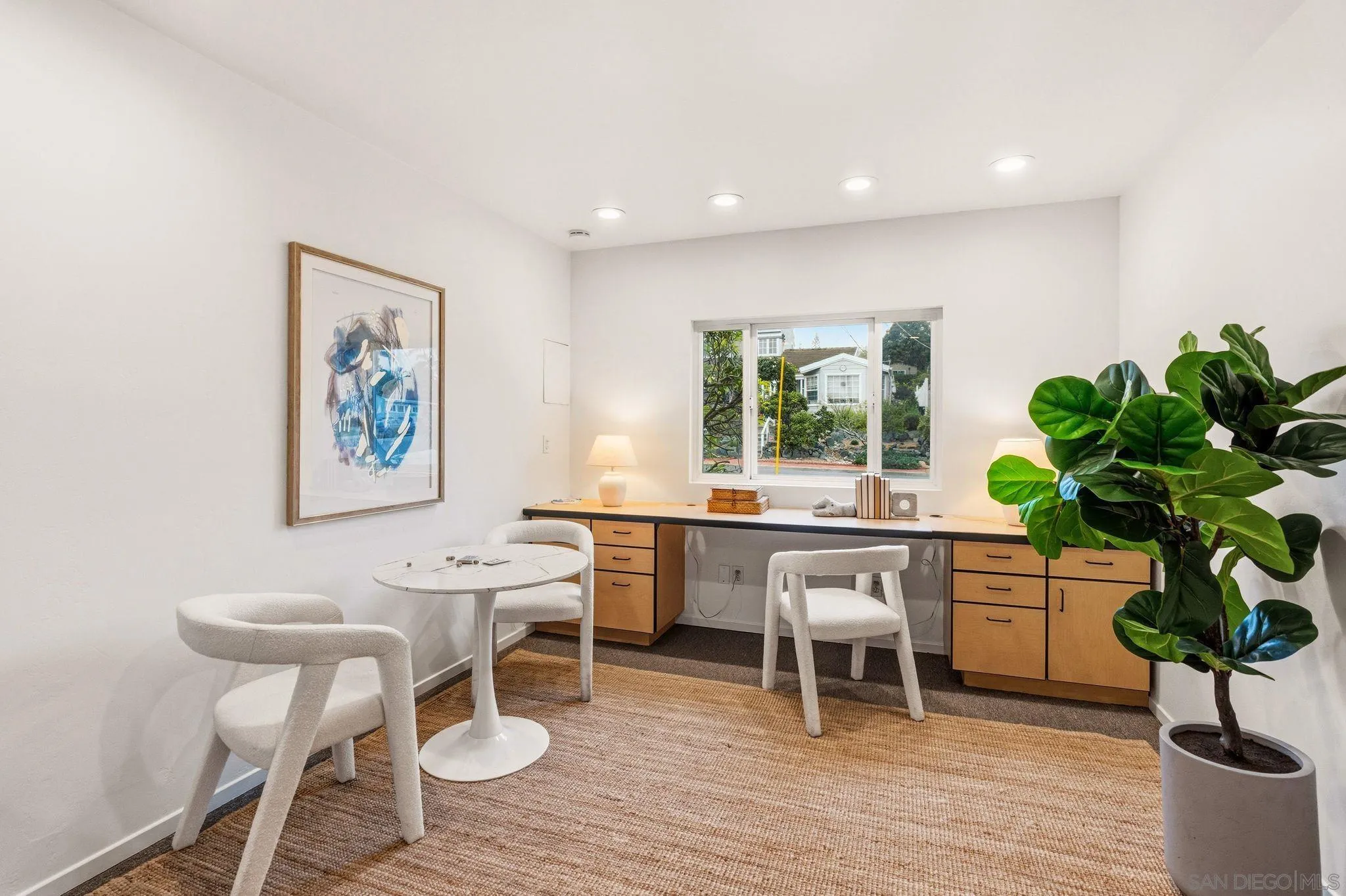 2604 Grandview Street