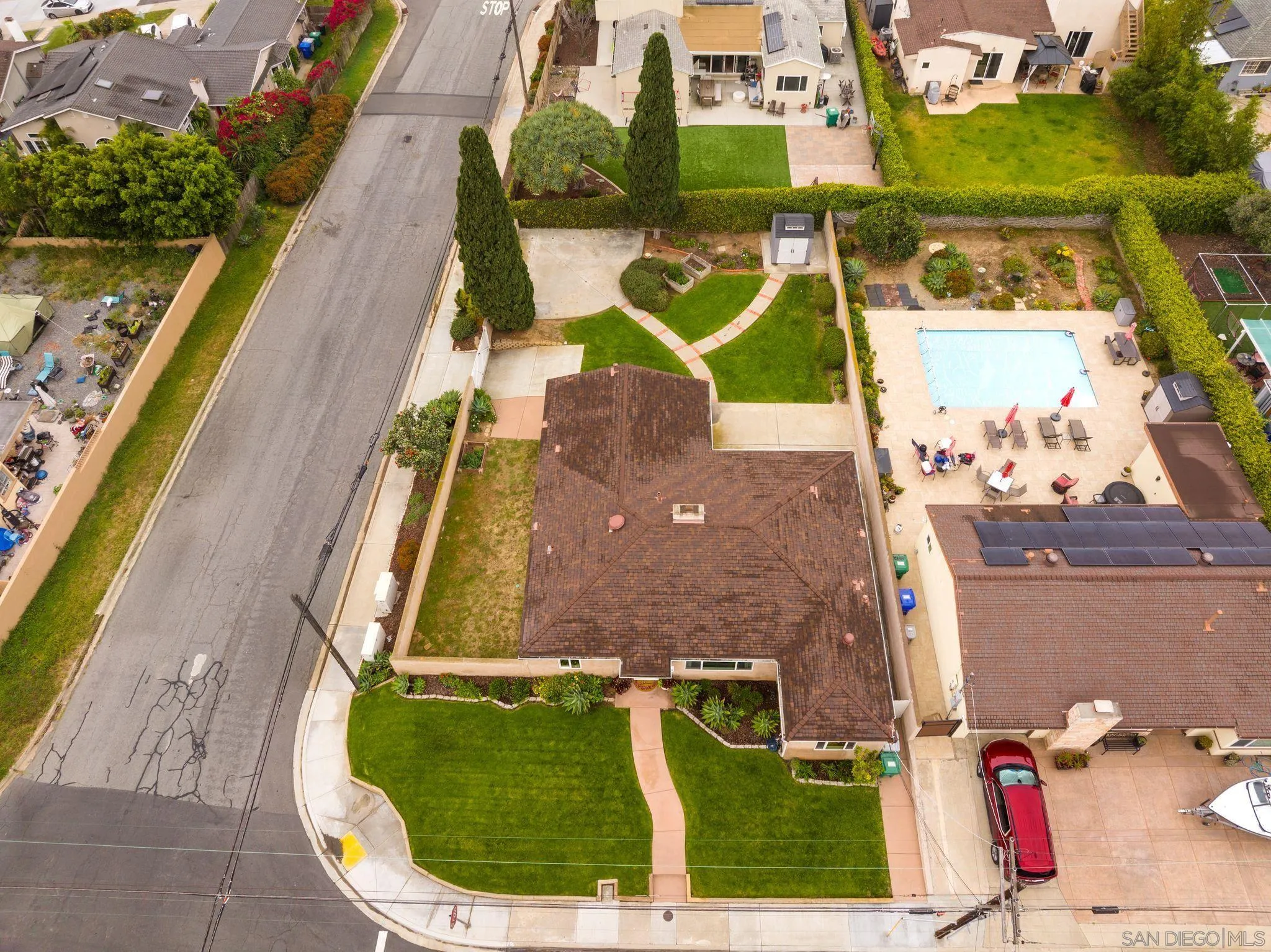 2604 Grandview Street