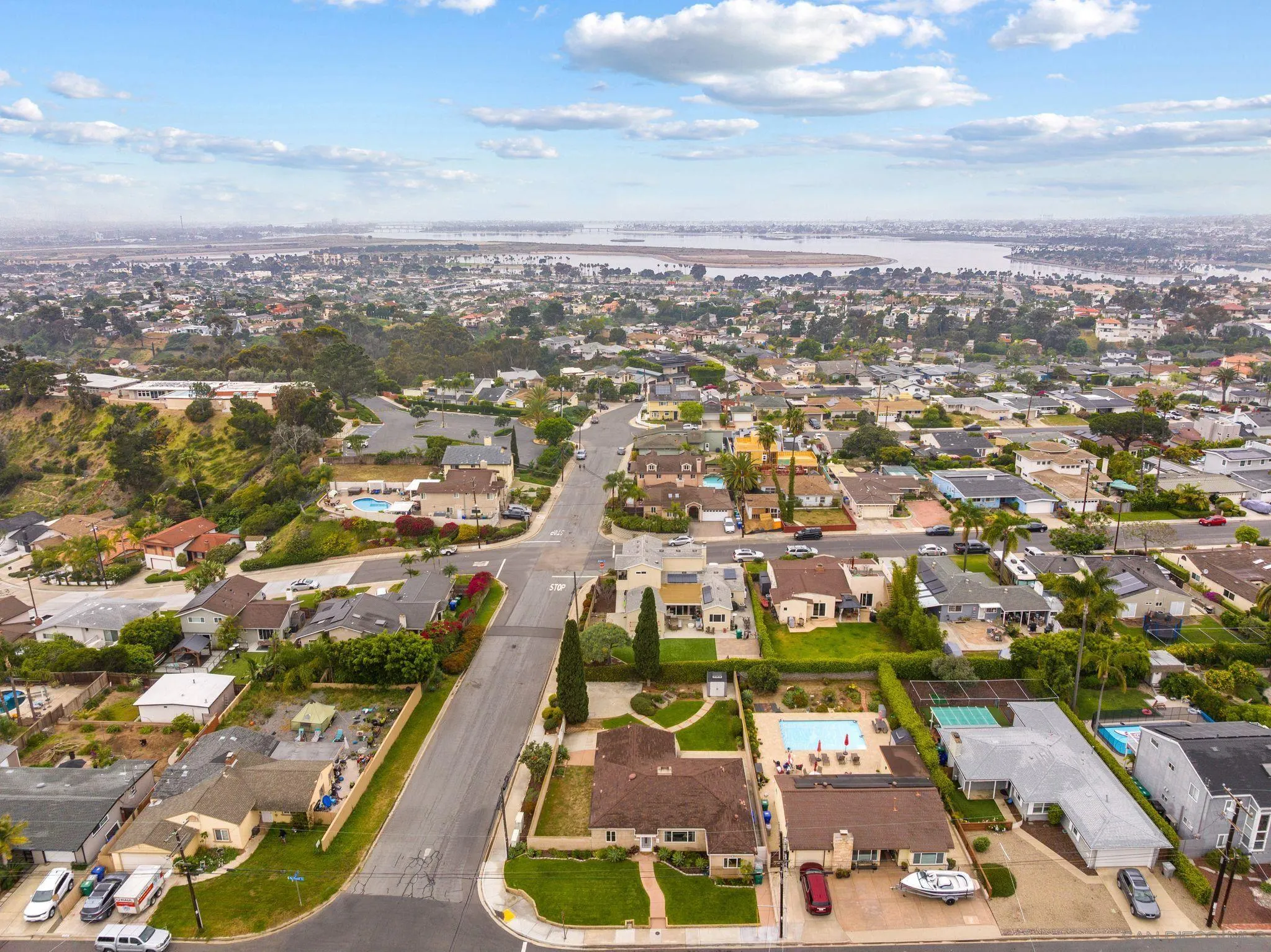 2604 Grandview Street