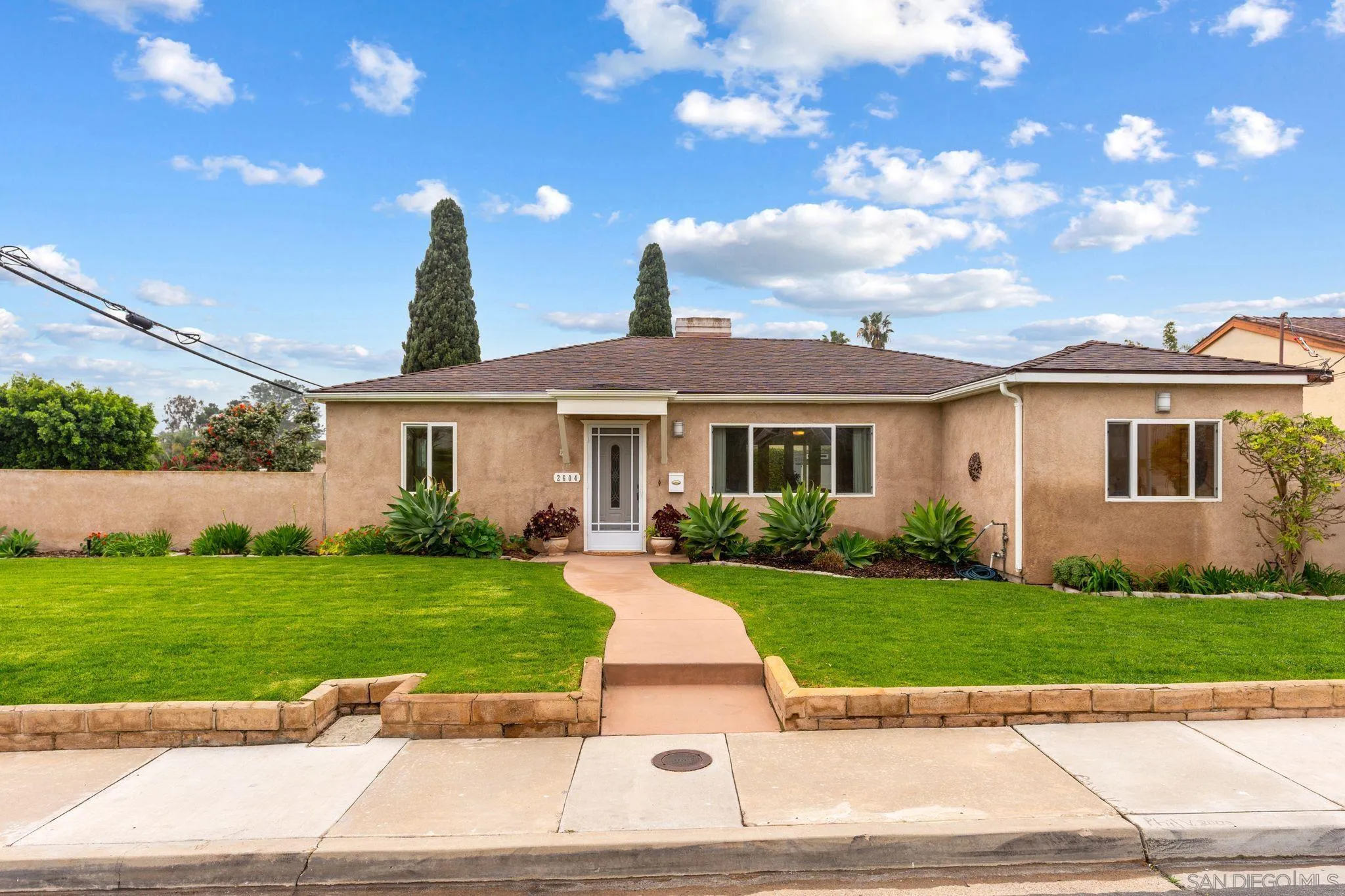 2604 Grandview Street