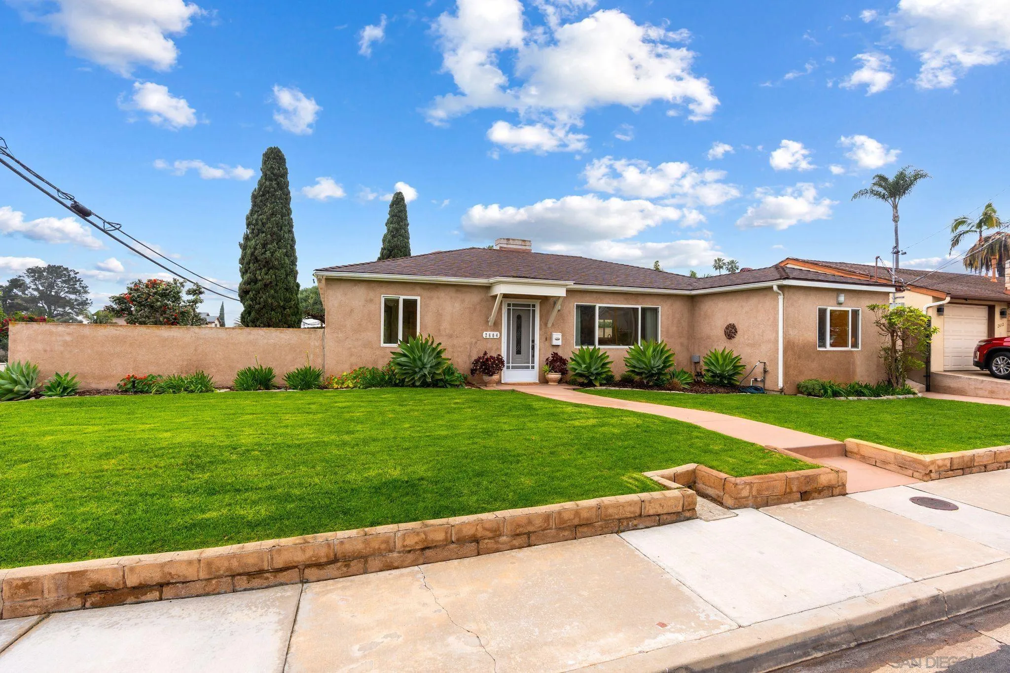 2604 Grandview Street