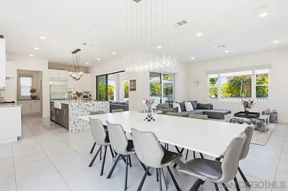 6136 Seafaring Way