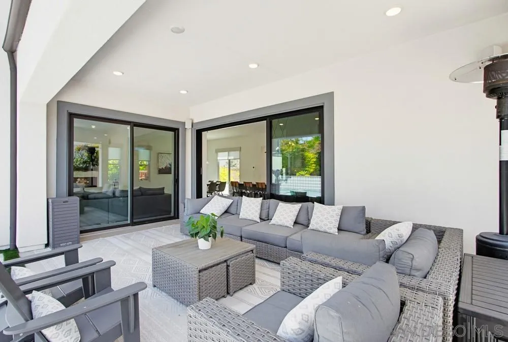 6136 Seafaring Way