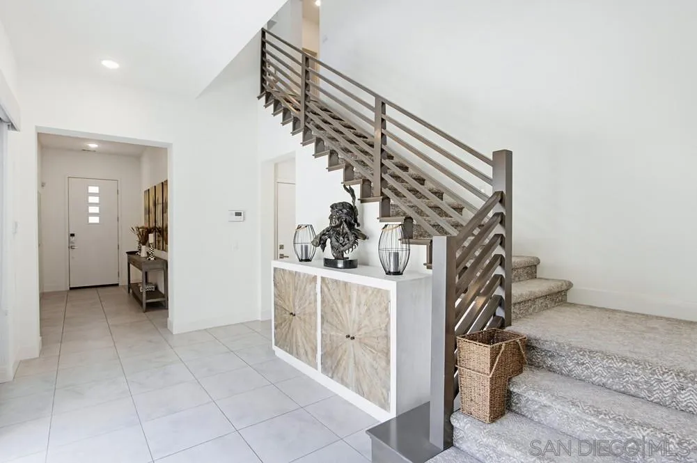 6136 Seafaring Way