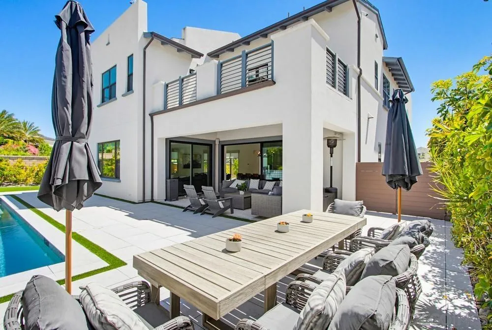 6136 Seafaring Way