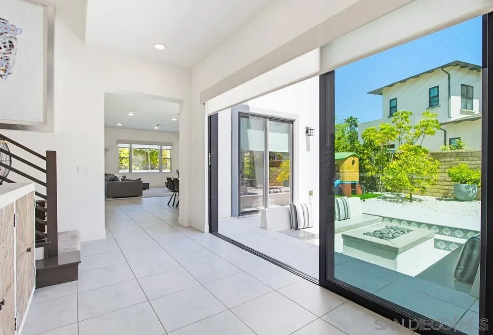 6136 Seafaring Way