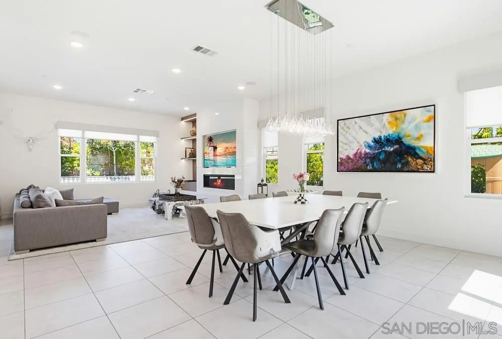 6136 Seafaring Way