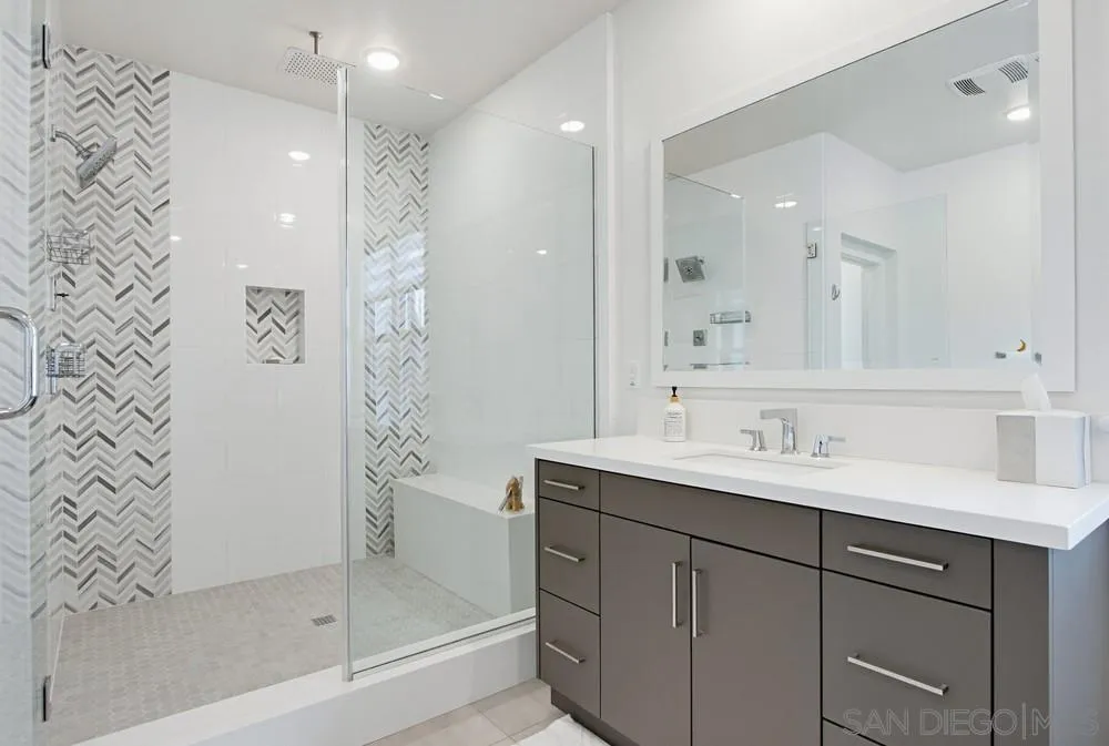 6136 Seafaring Way