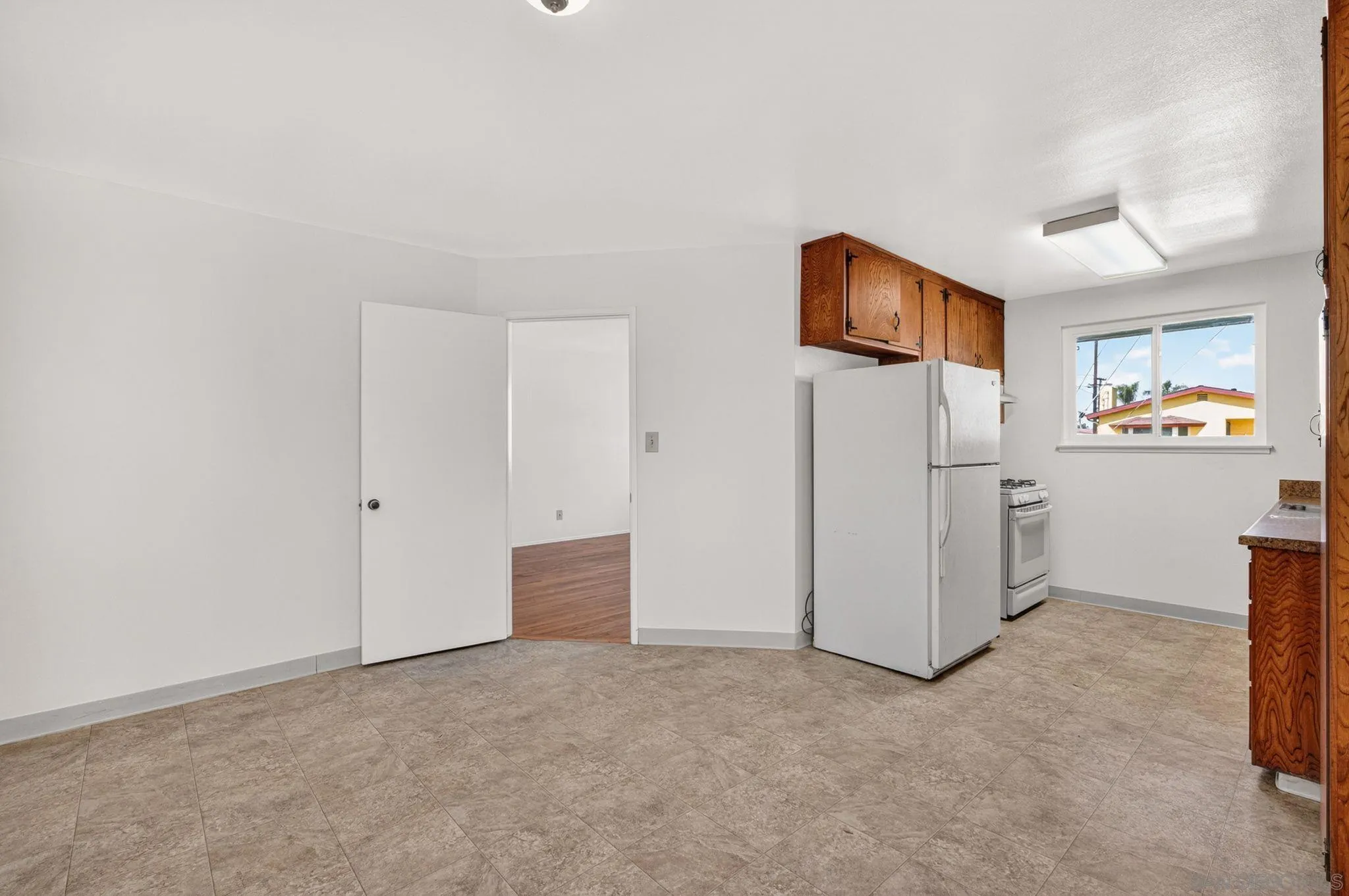 3801 Tiara Street