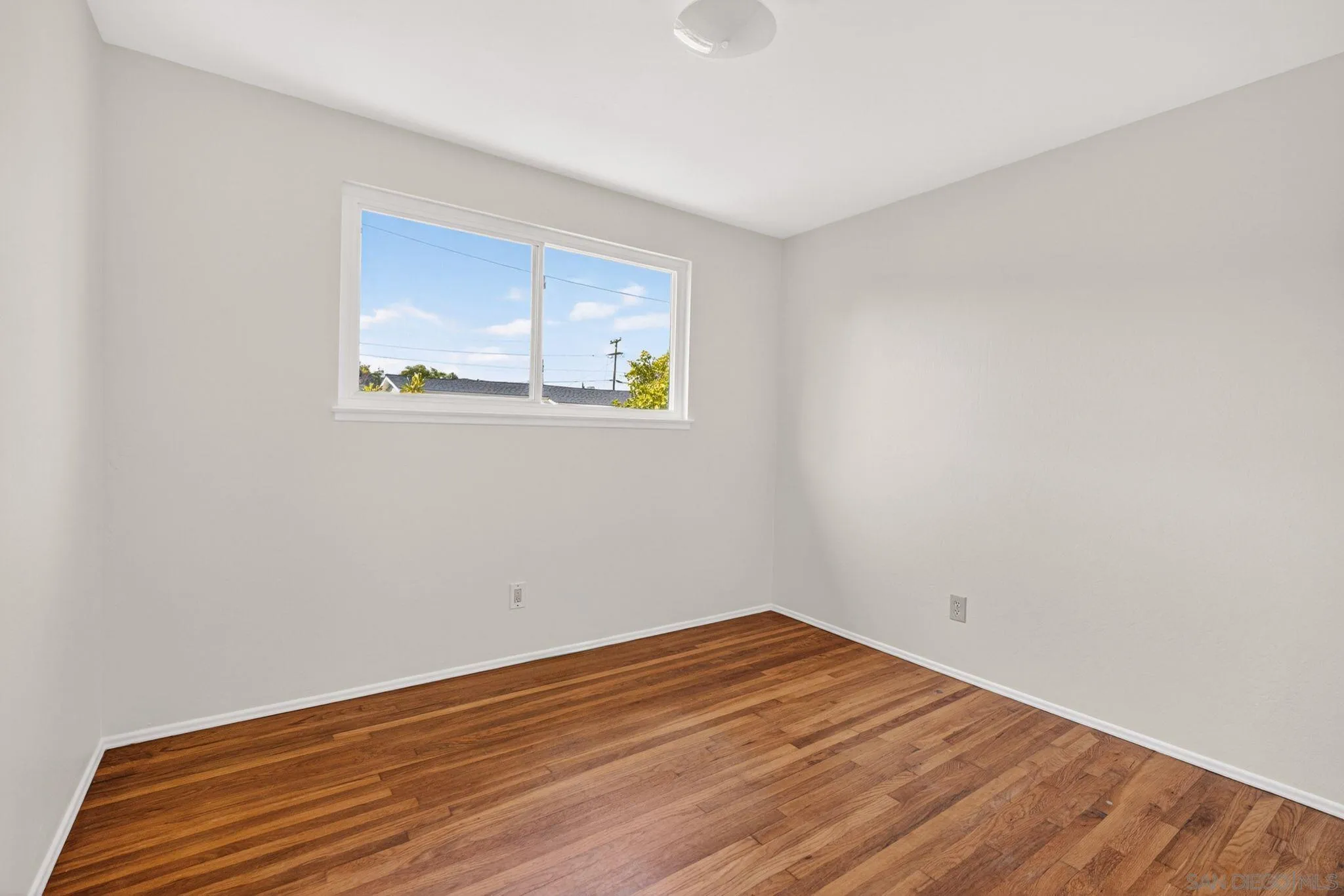 3801 Tiara Street