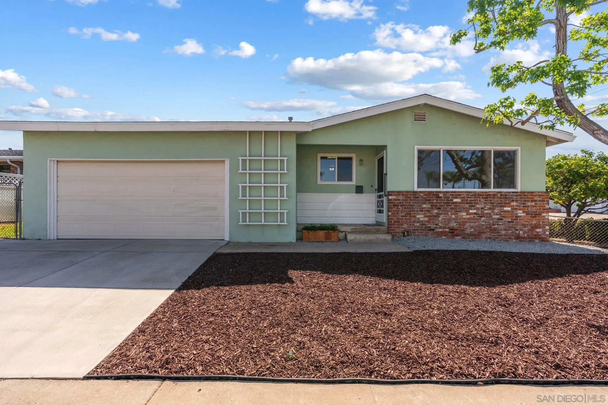 3801 Tiara Street