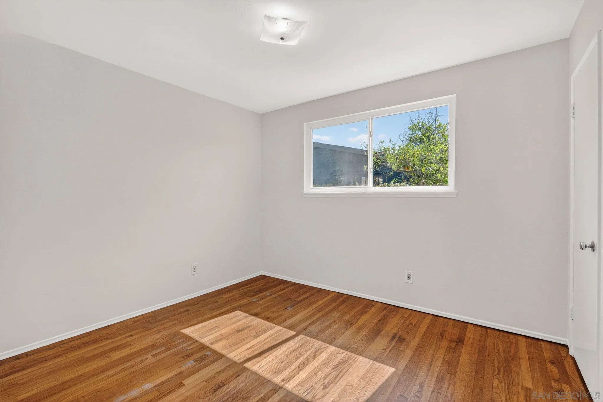 3801 Tiara Street