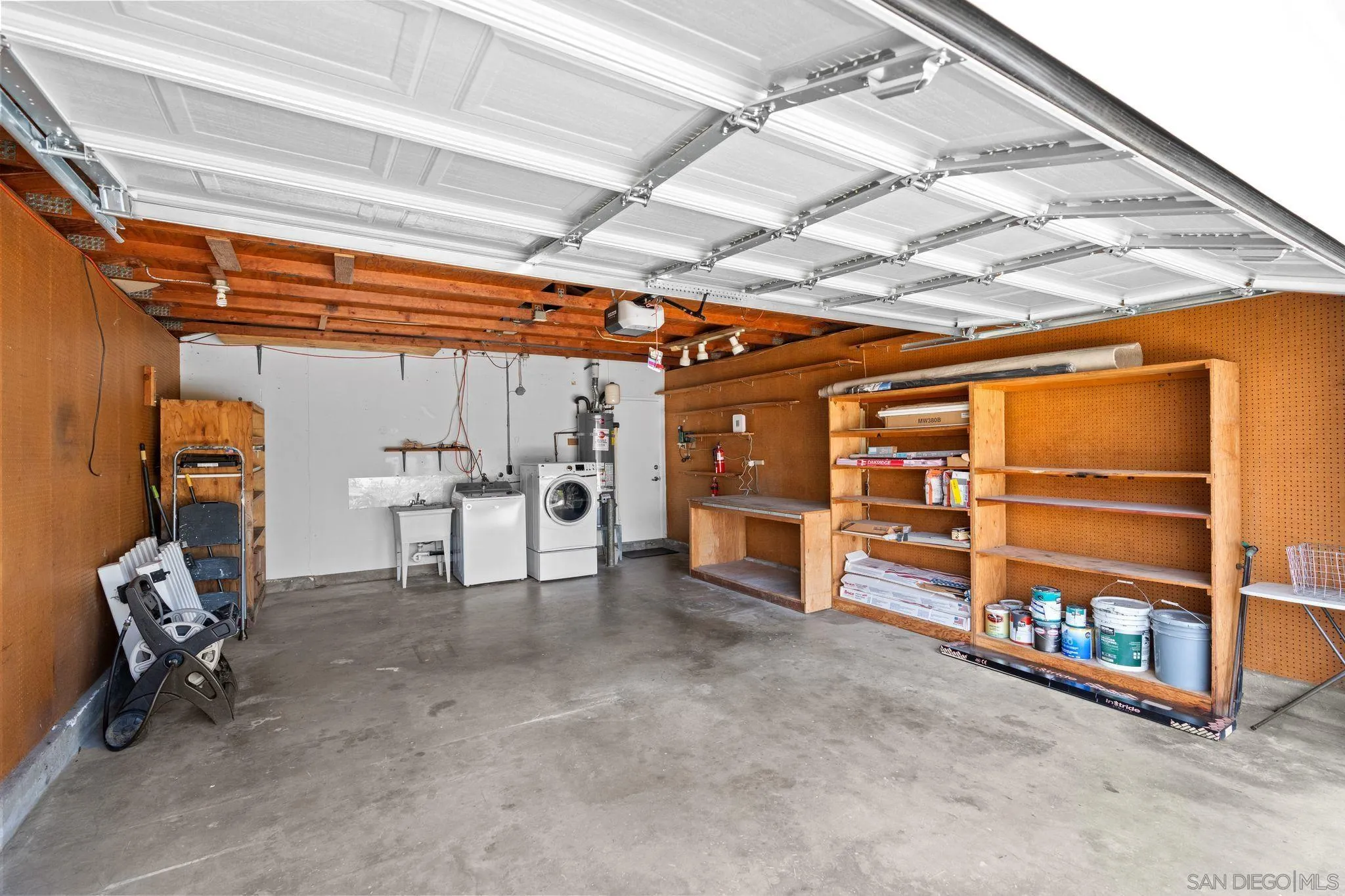 3715 Millikin Ave.