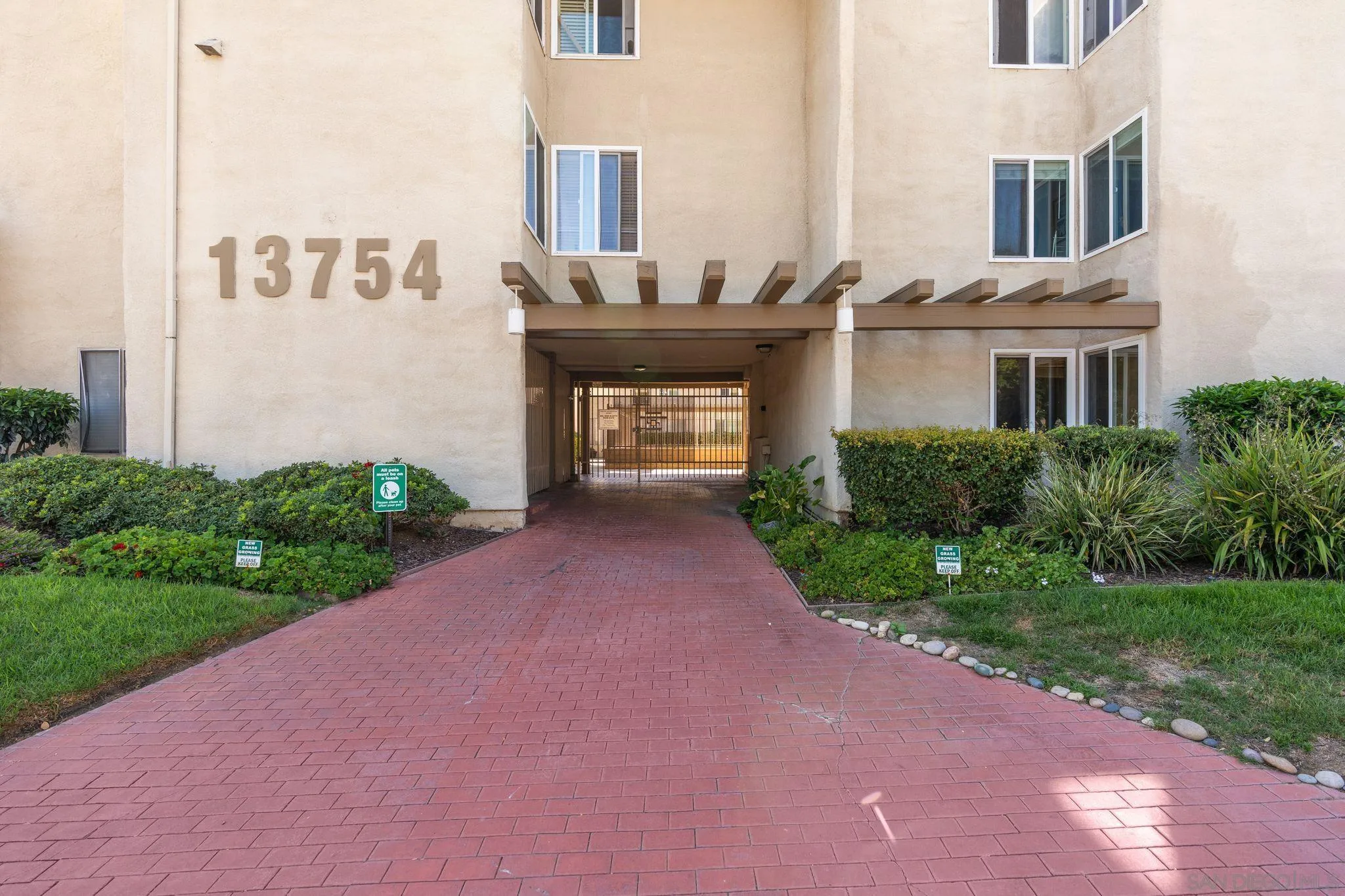13754 Mango Dr Unit 130