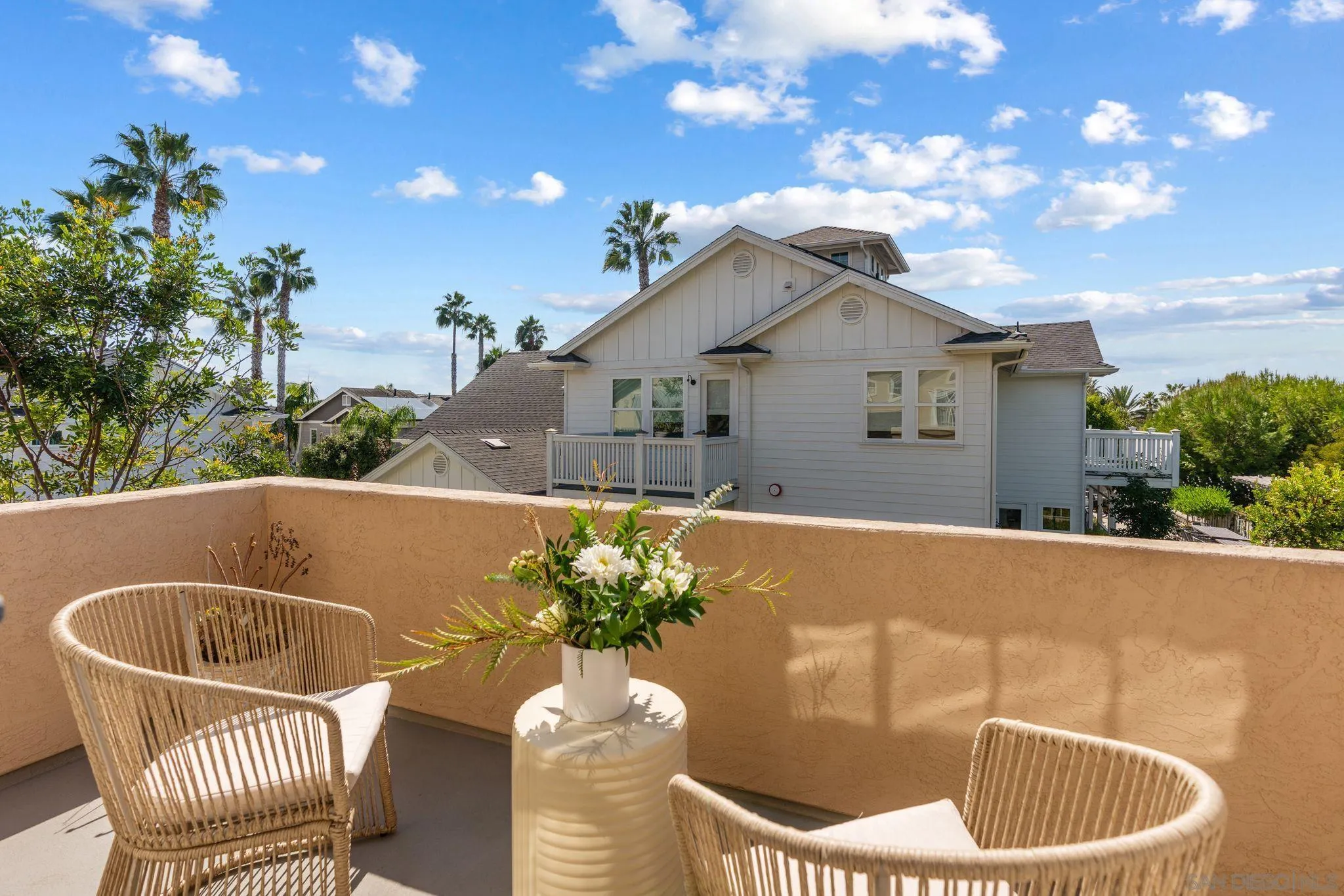 3152 Levante St