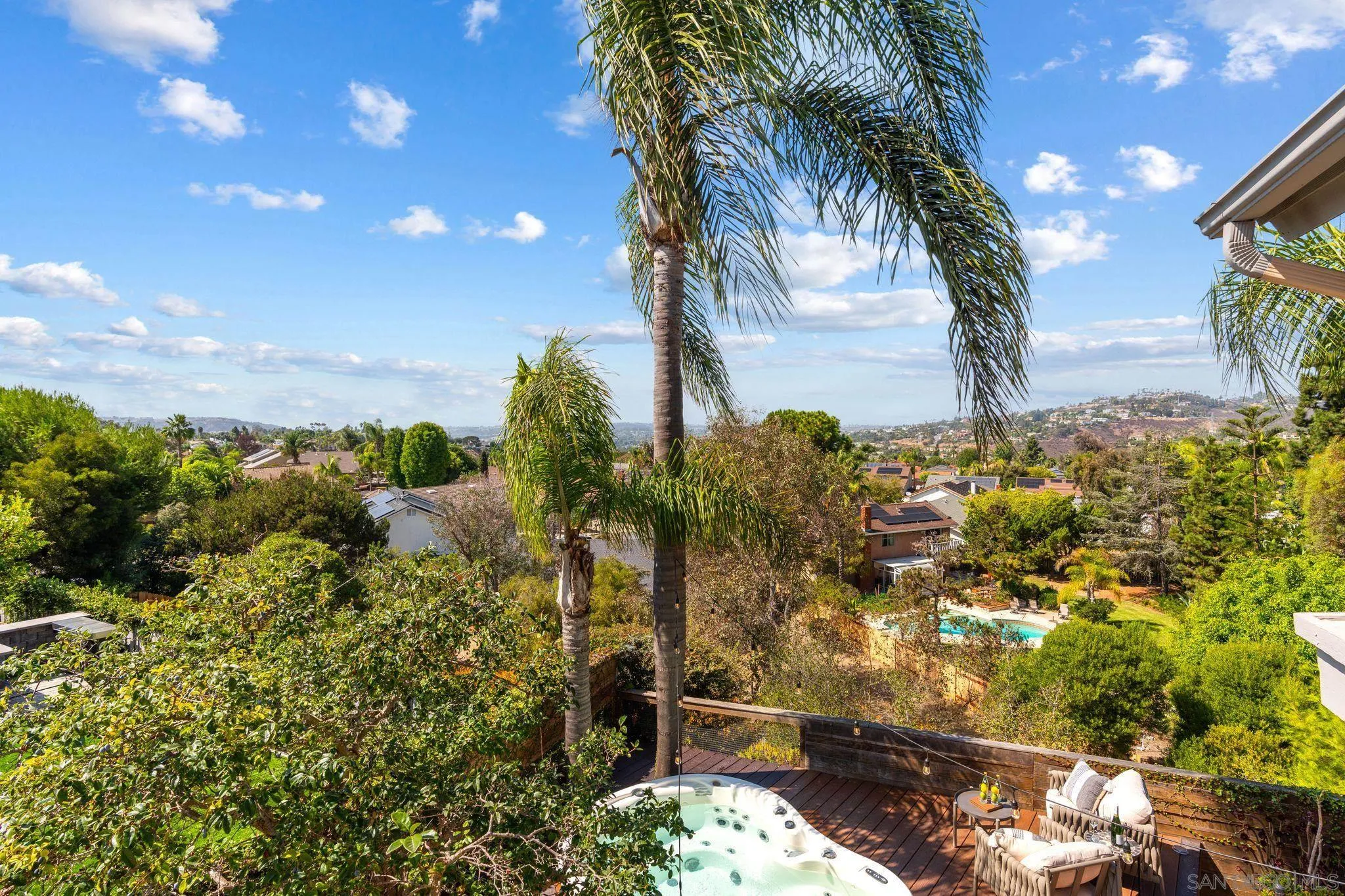 3152 Levante St