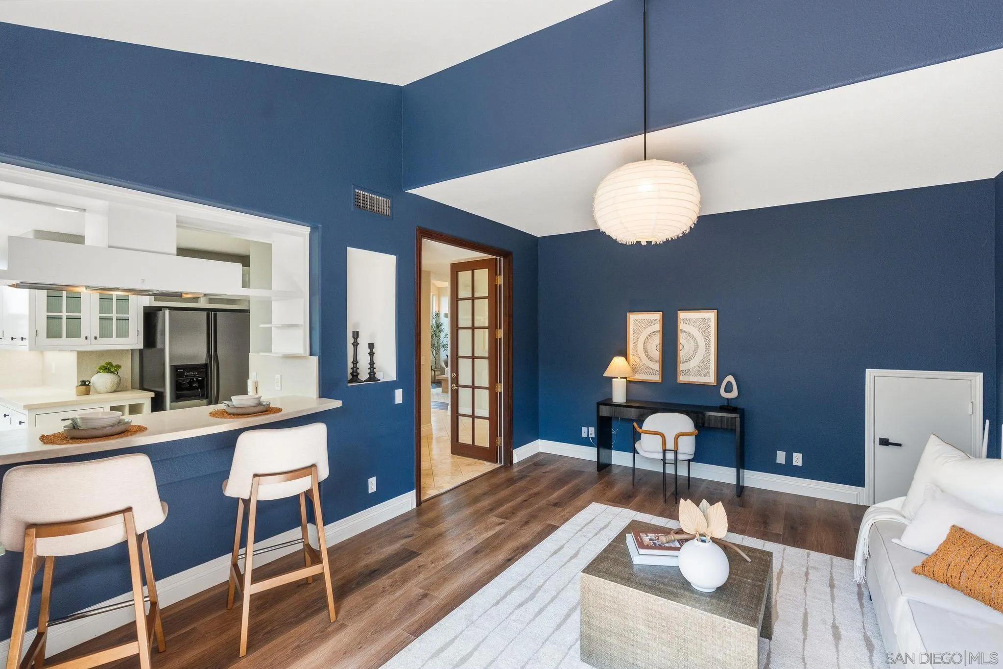3152 Levante St