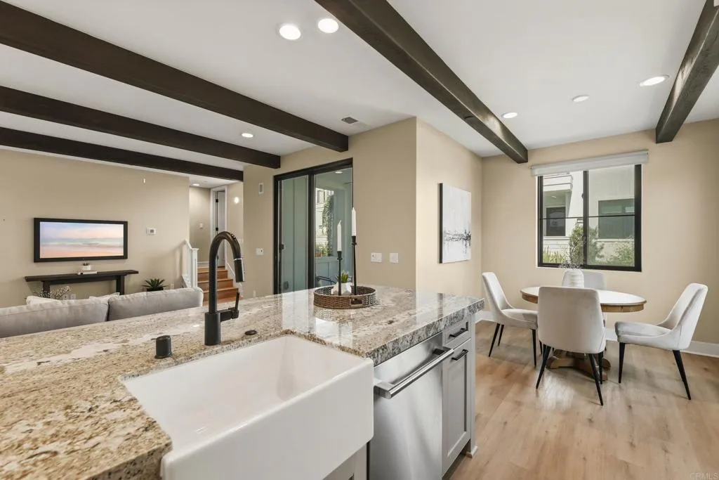 1601 San Remo Place Unit 101