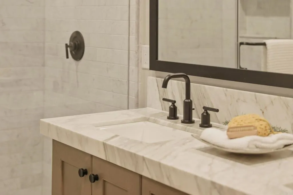 1601 San Remo Place Unit 101