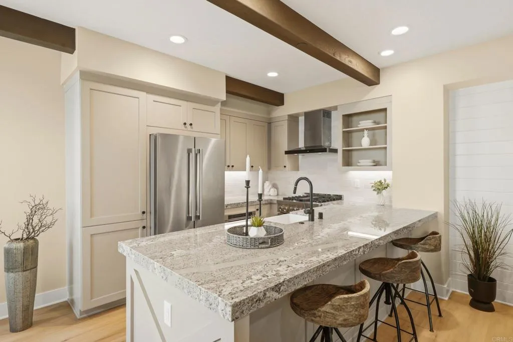 1601 San Remo Place Unit 101