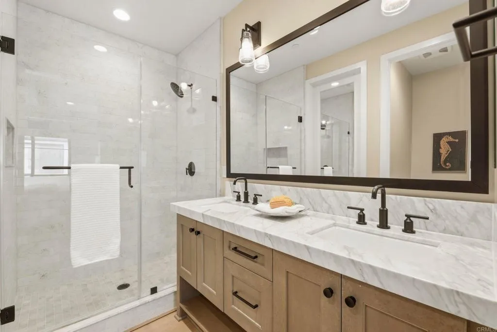 1601 San Remo Place Unit 101