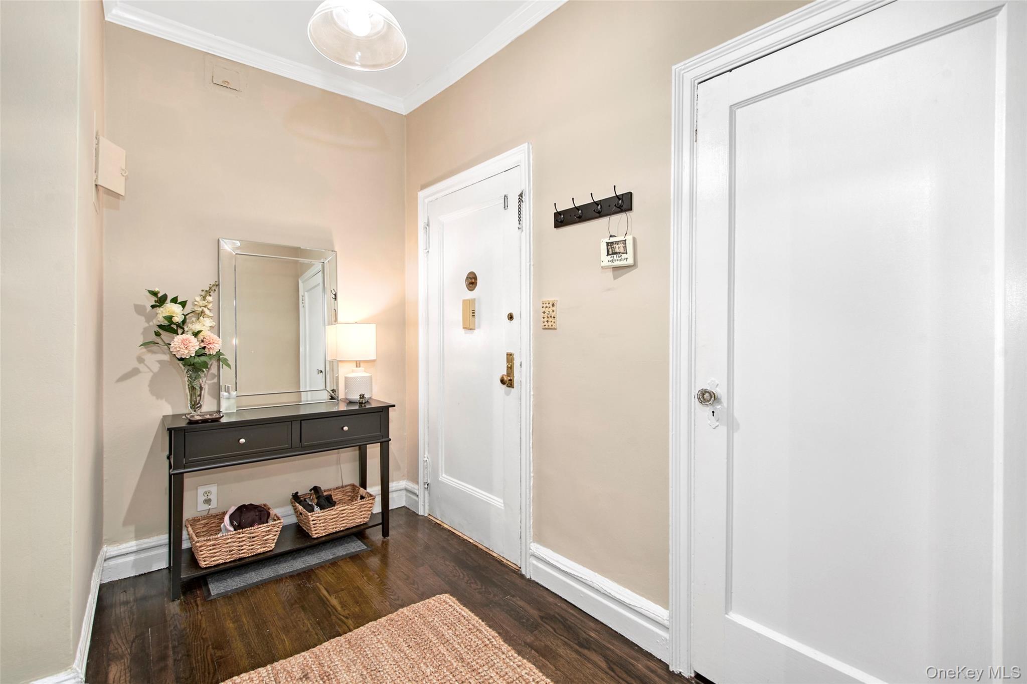 45 W Pondfield Road Unit: 1F