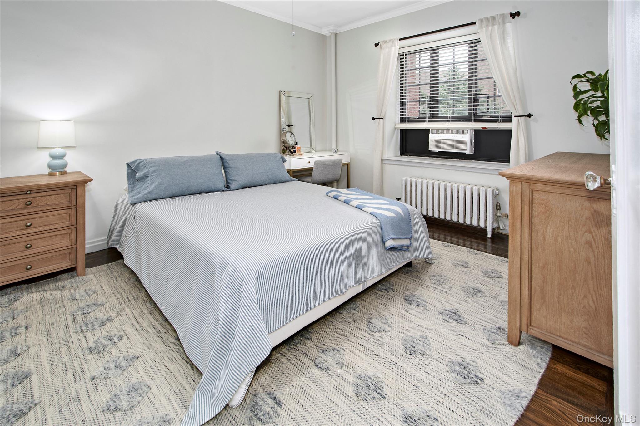 45 W Pondfield Road Unit: 1F