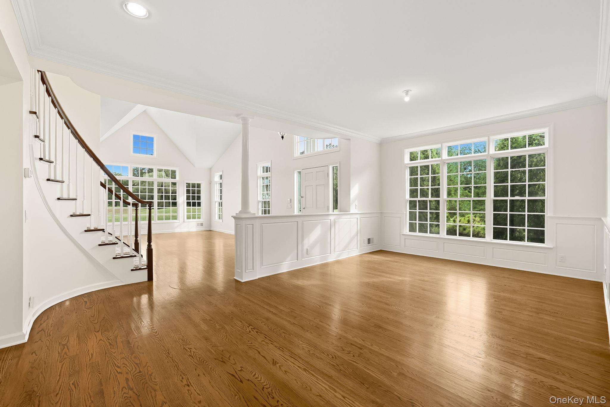 27 Doral Greens Drive E