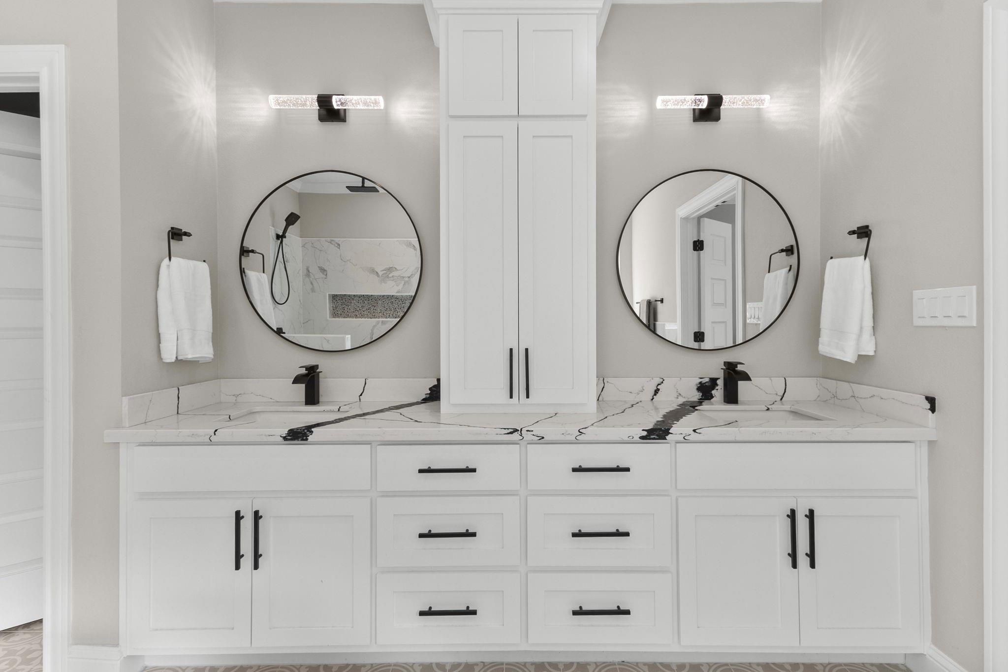 245 W Caldwood Drive