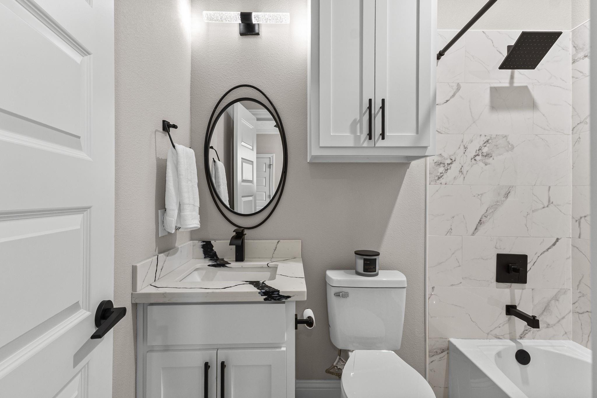 245 W Caldwood Drive