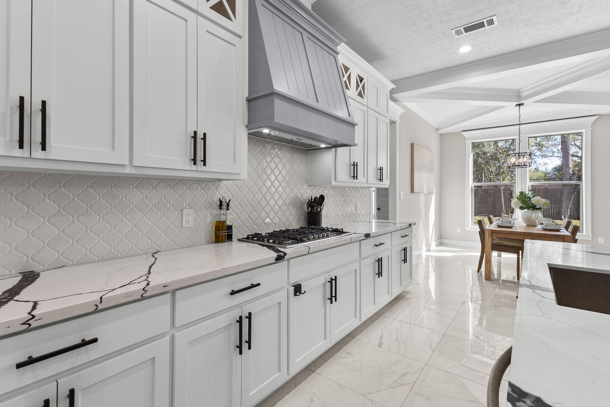 245 W Caldwood Drive