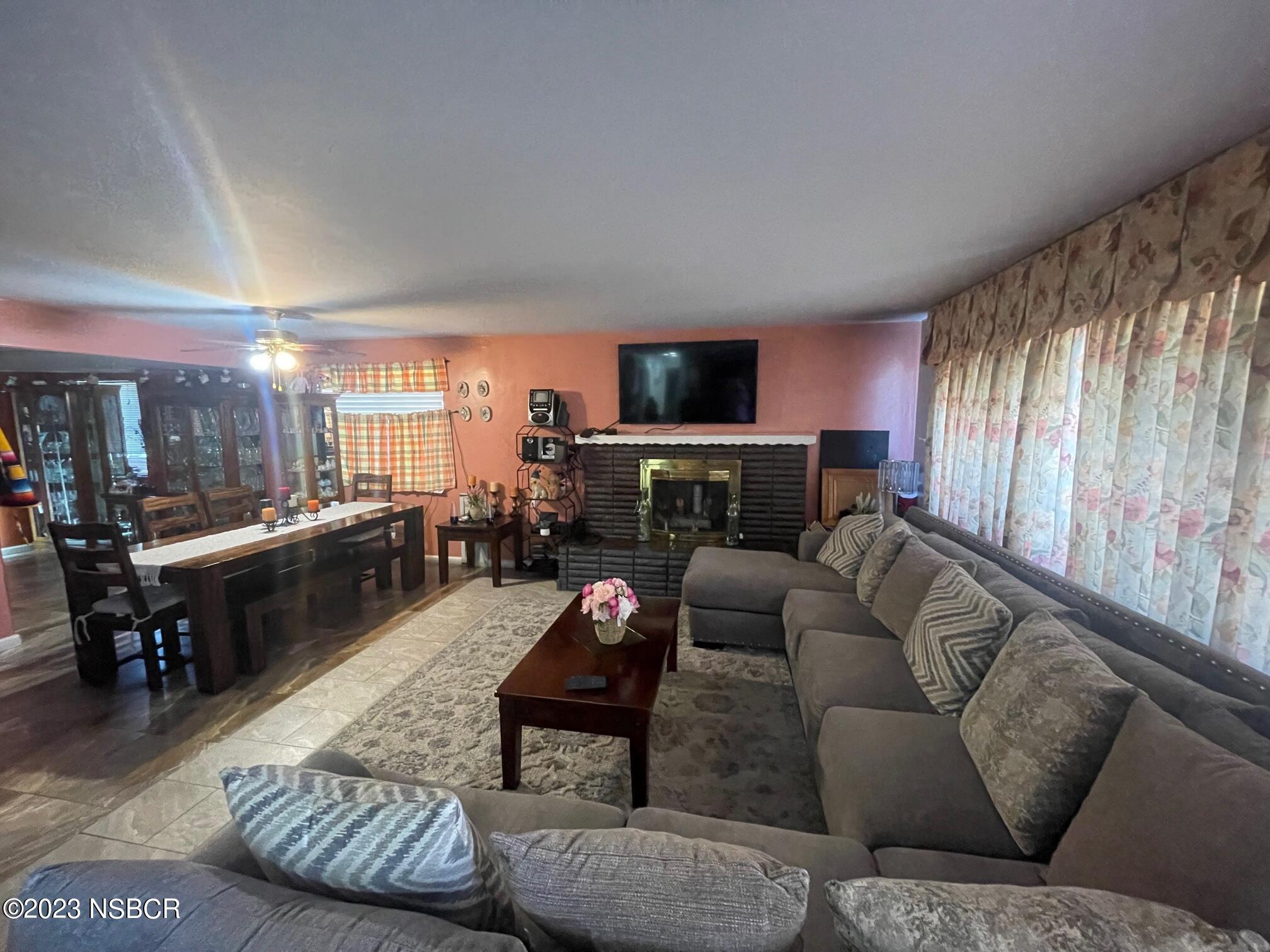 1109 N Lupine Street