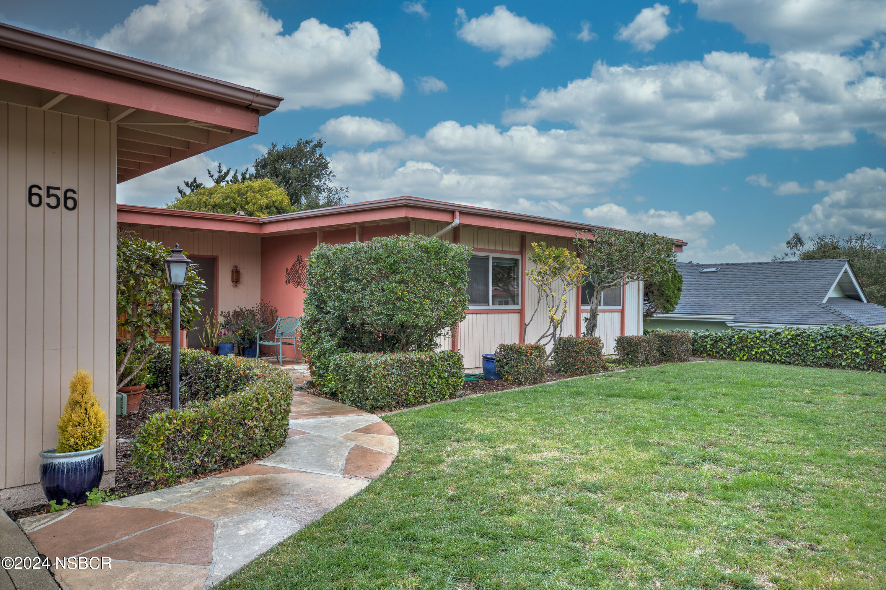 656 University Drive