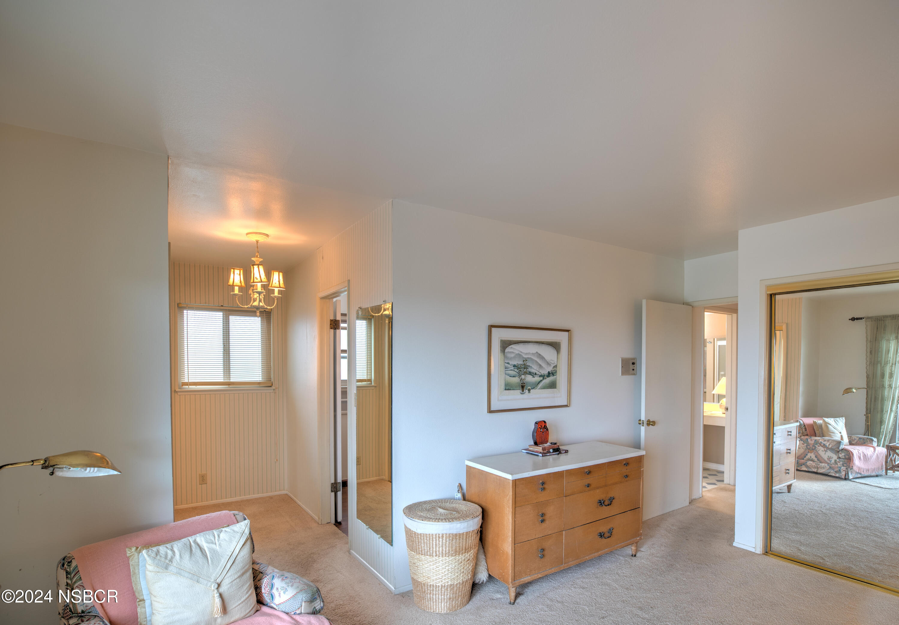 656 University Drive