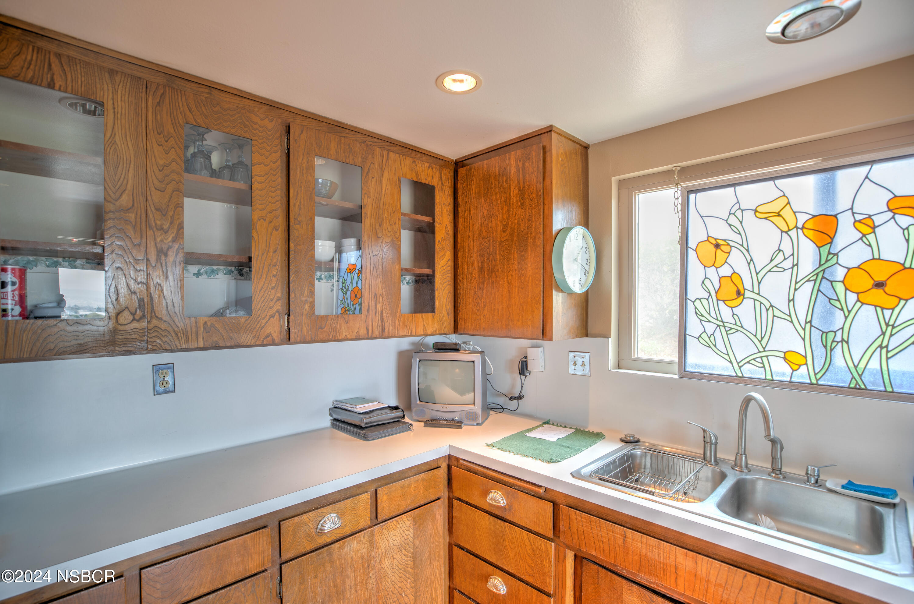 656 University Drive