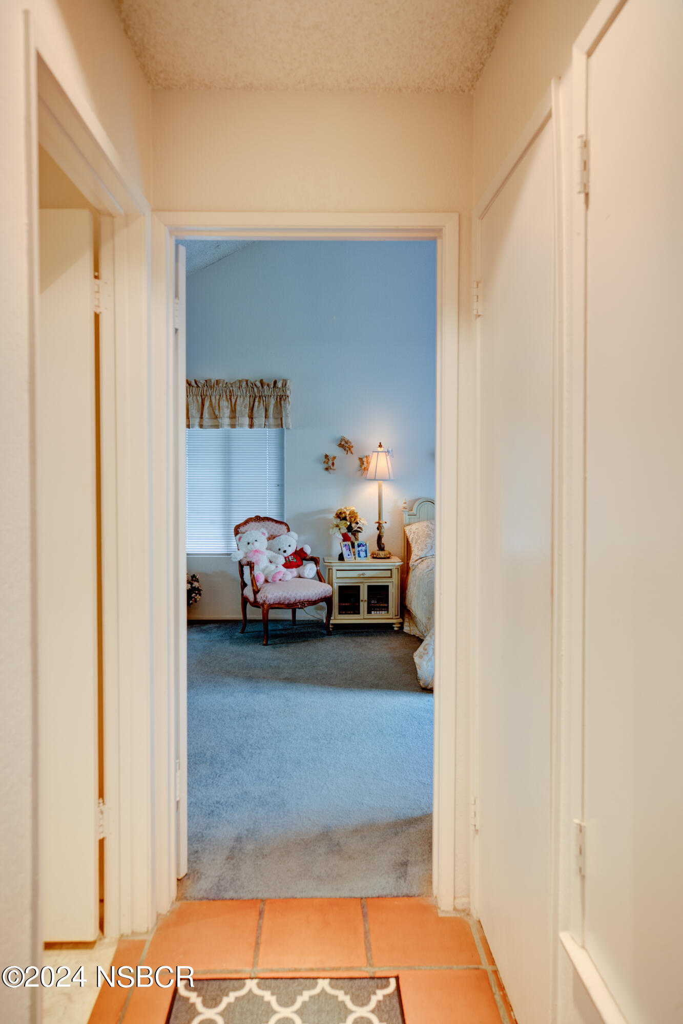 1014 E Walnut Avenue